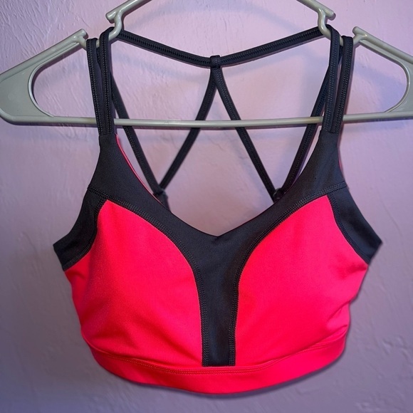 Sports Bra Racerback Pink Workout Bra Clasp Closure Double Straps, Size Medium - Picture 6 of 7